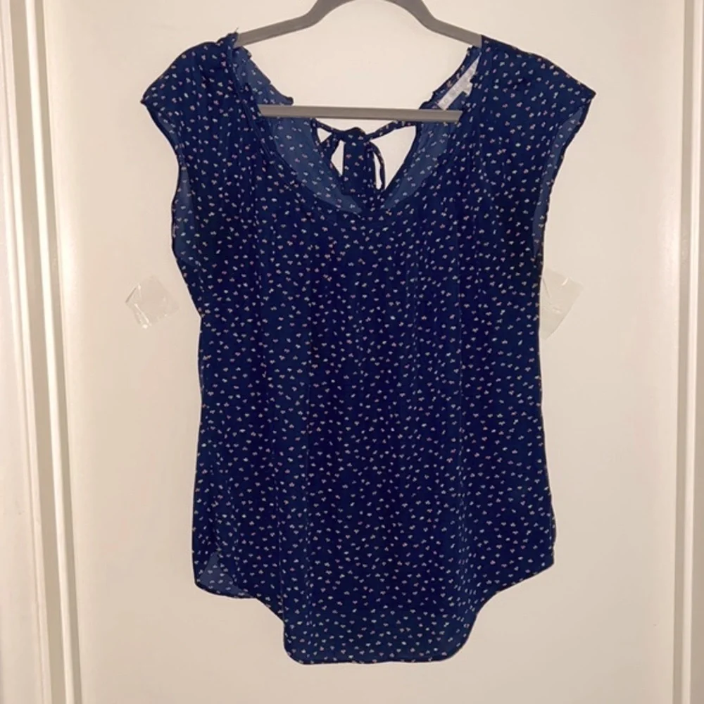 Lauren Conrad Navy Blue Pleated Neck Blouse. Size S - Picture 2 of 10